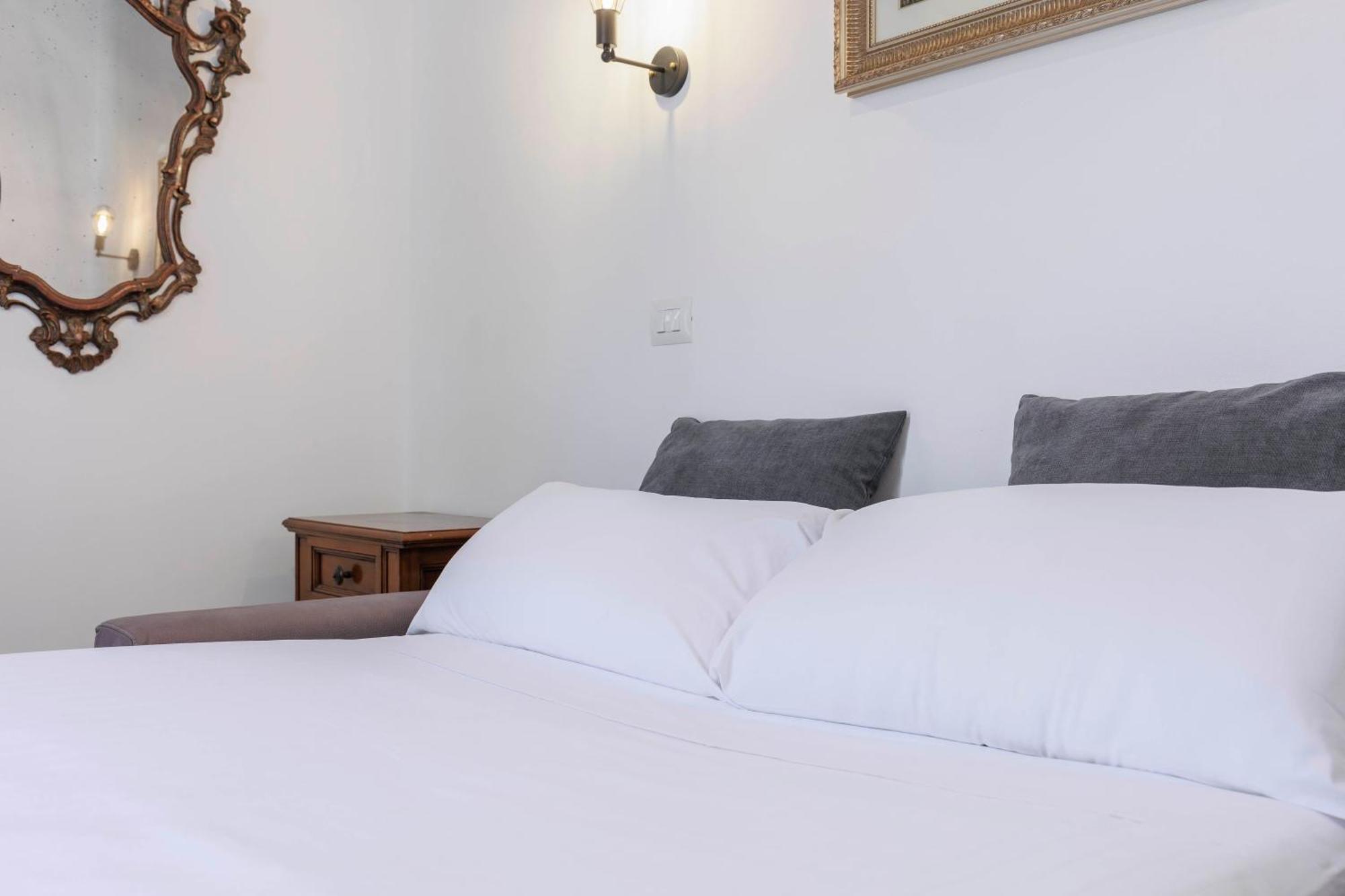 Santa Croce Elegant Apartment Florence Buitenkant foto